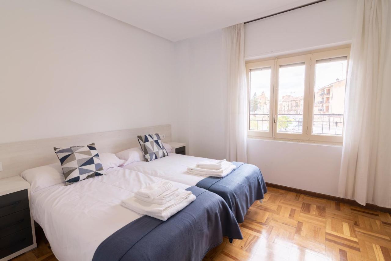 Apartamentos El Balcon Del Duero San Esteban De Gormaz Bagian luar foto