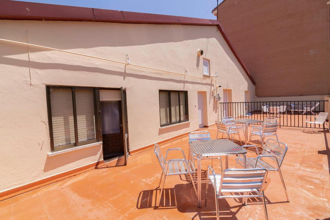 Apartamentos El Balcon Del Duero San Esteban De Gormaz Bagian luar foto